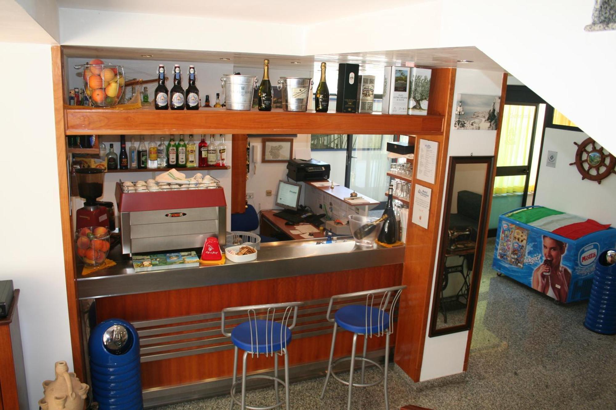 פסקיצ'י Hotel Timiama מראה חיצוני תמונה