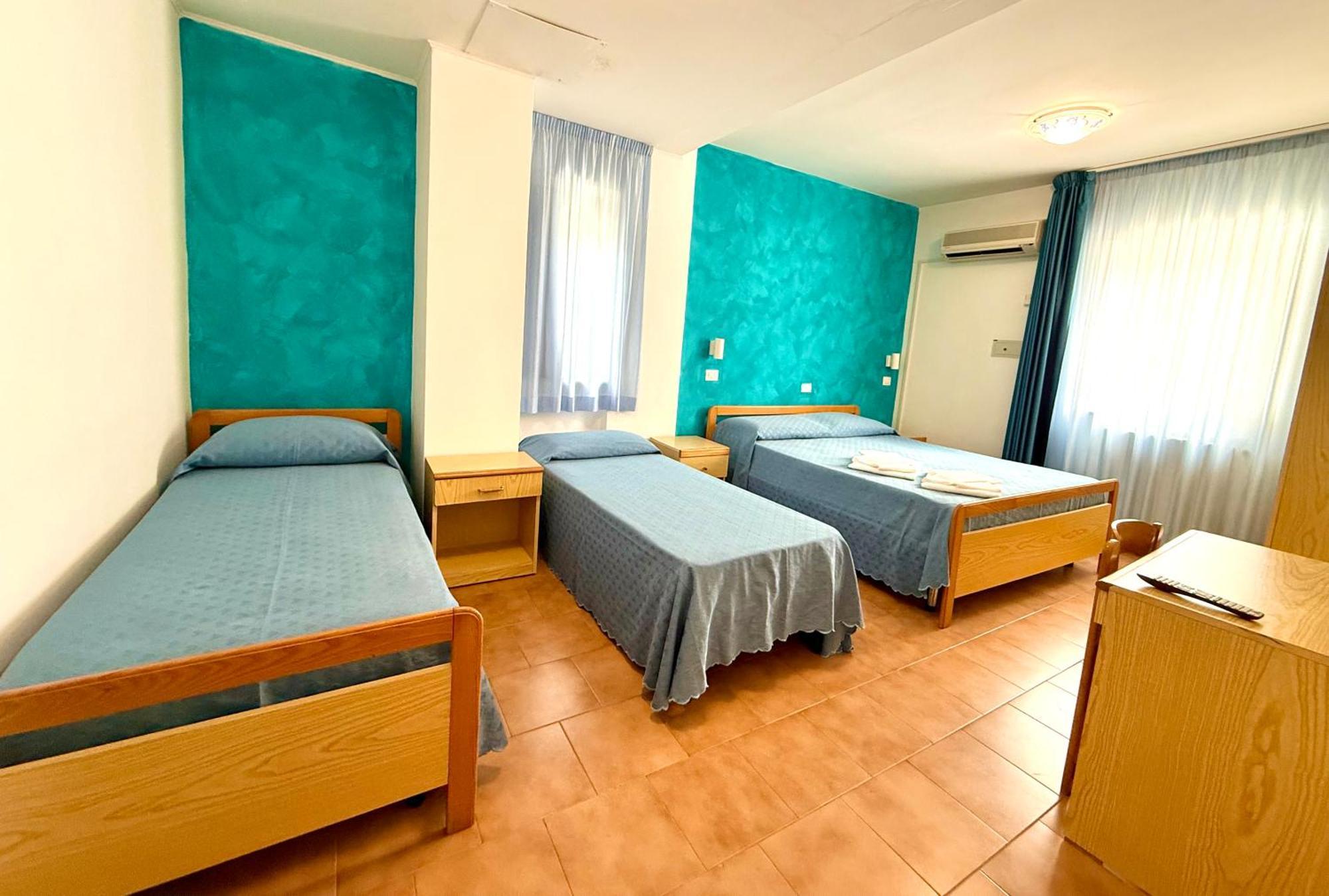 פסקיצ'י Hotel Timiama מראה חיצוני תמונה
