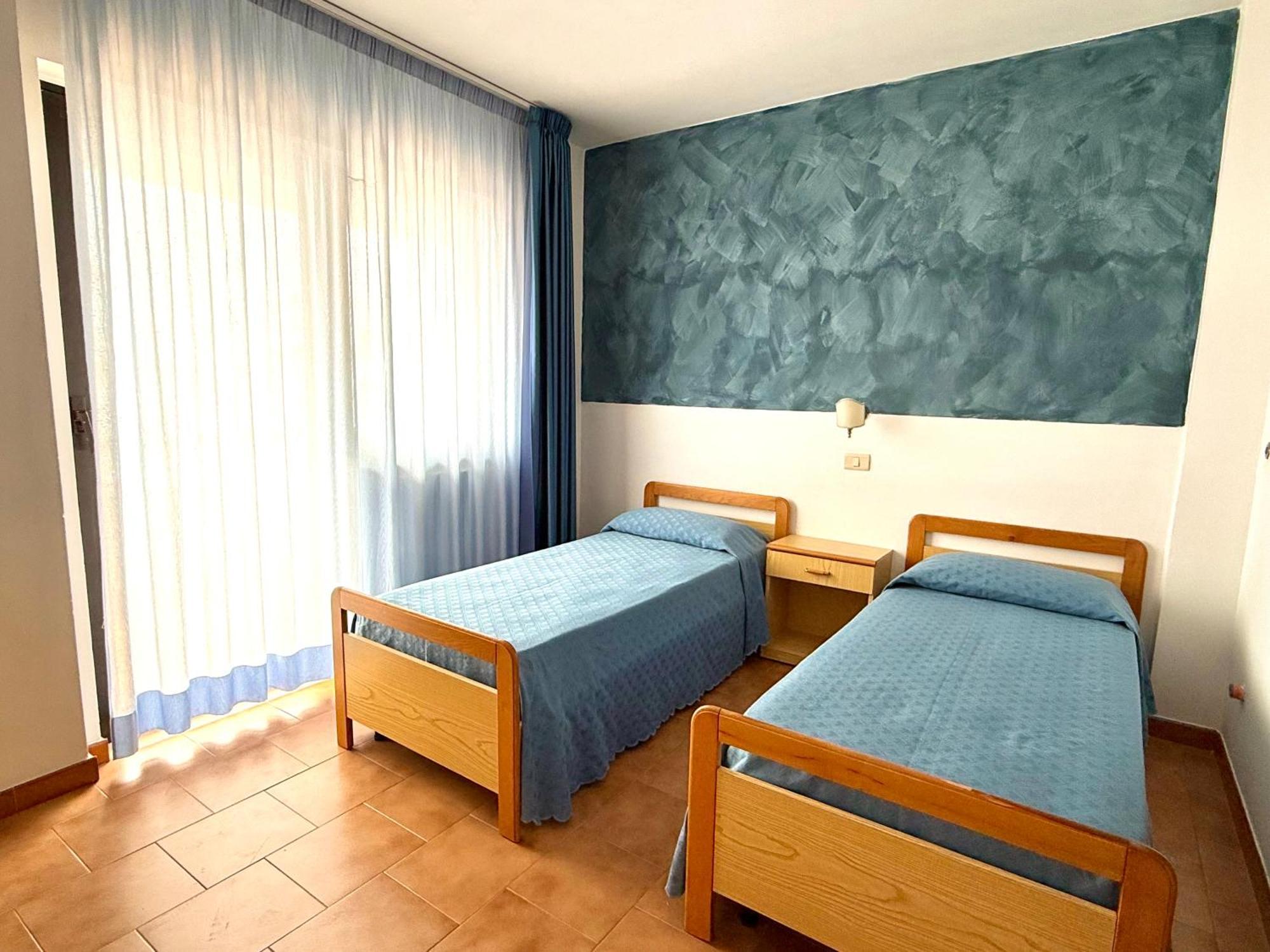 פסקיצ'י Hotel Timiama מראה חיצוני תמונה