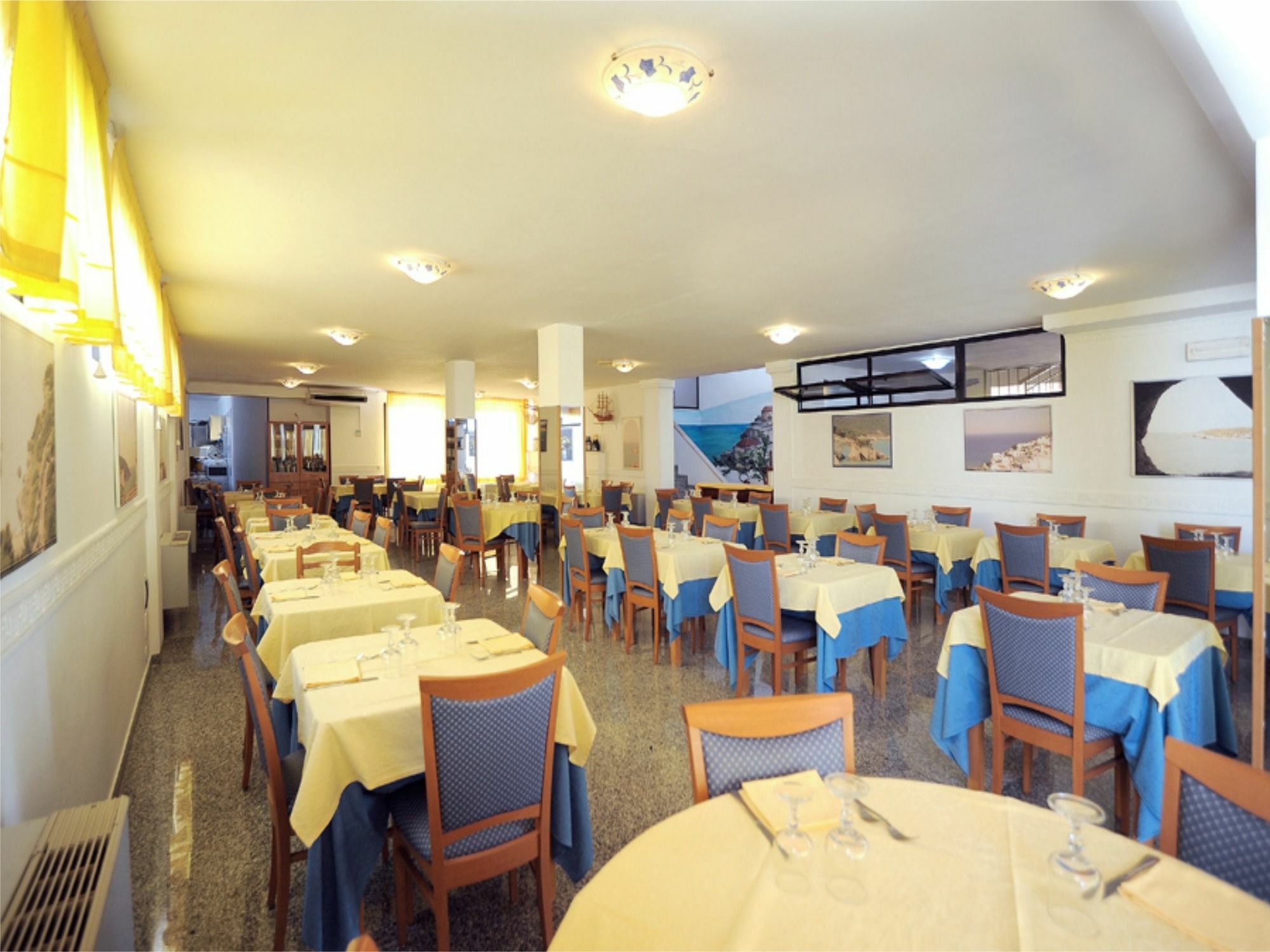 פסקיצ'י Hotel Timiama מראה חיצוני תמונה